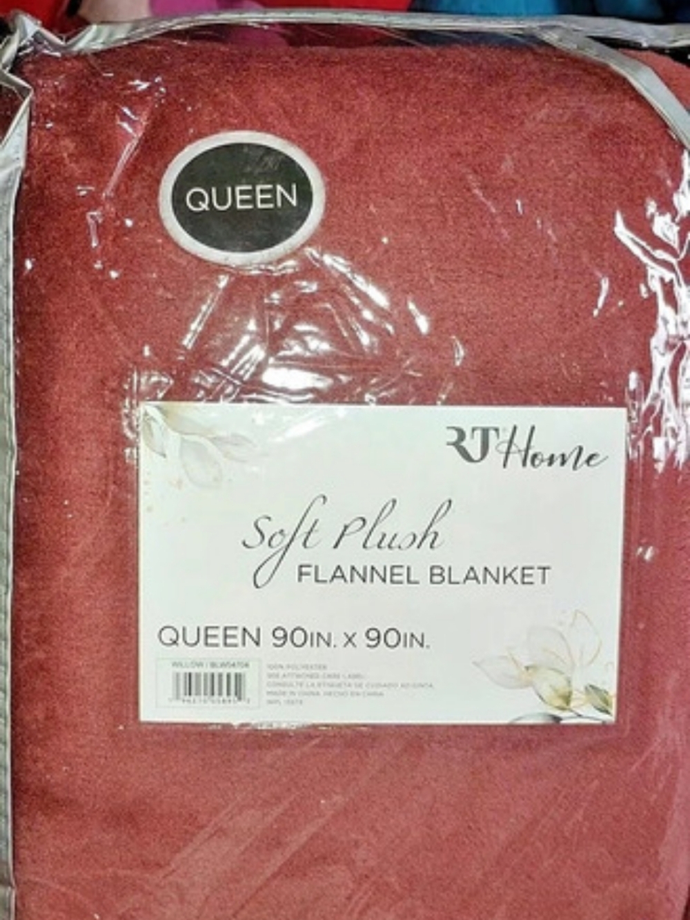 RT Home Soft Plush Flannel Blanket Queen Maroon Flannel Blanket NWT 90x90 In.